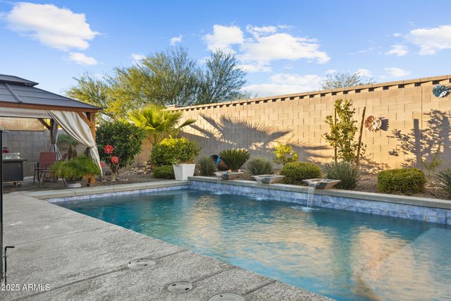 10762 W BRONCO Trail, Peoria, AZ 85383