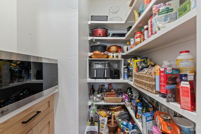 4163 E Fratello St, Meridian, ID 83642