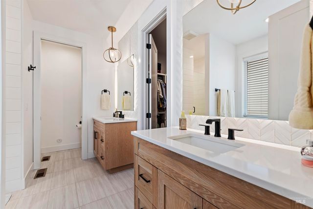 4163 E Fratello St, Meridian, ID 83642