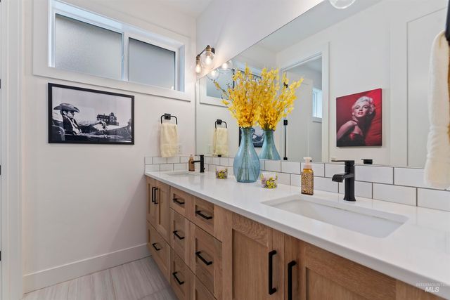 4163 E Fratello St, Meridian, ID 83642