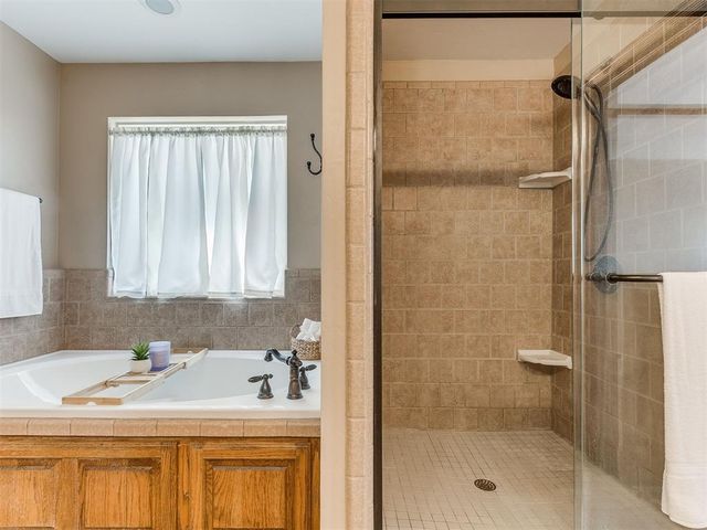 4174 Michael Road, Edmond, OK 73025