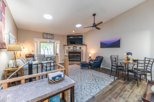 346 Lake Catherine Circle, Crossville, TN 38558