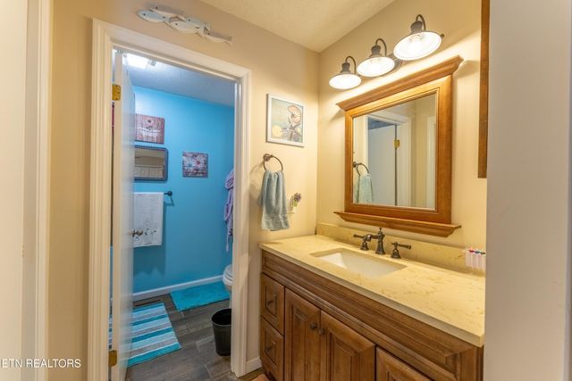 346 Lake Catherine Circle, Crossville, TN 38558