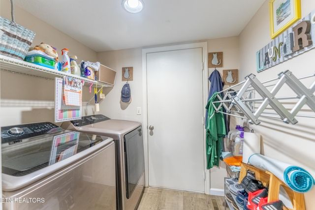 346 Lake Catherine Circle, Crossville, TN 38558