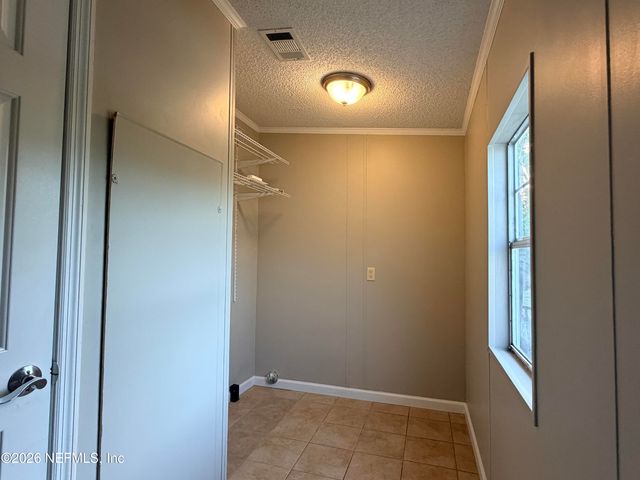 1624 OTIS Road, Jacksonville, FL 32220