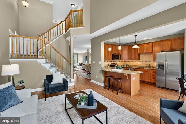 24 PORTSMOUTH CIR, Glen Mills, PA 19342