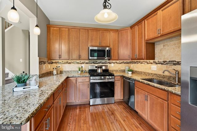 24 PORTSMOUTH CIR, Glen Mills, PA 19342