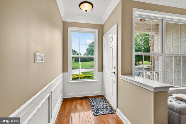 24 PORTSMOUTH CIR, Glen Mills, PA 19342
