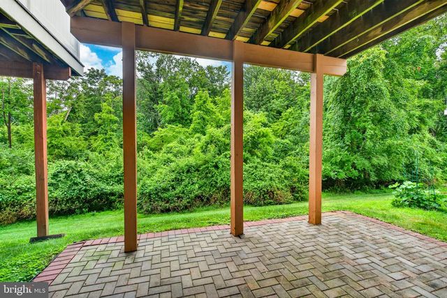 24 PORTSMOUTH CIR, Glen Mills, PA 19342