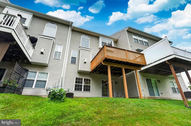 24 PORTSMOUTH CIR, Glen Mills, PA 19342