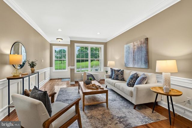 24 PORTSMOUTH CIR, Glen Mills, PA 19342