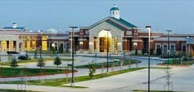 703 Sand Dollar Drive, Kemah, TX 77565