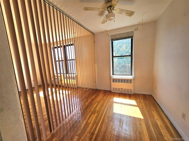 87-01 Midland Parkway 7D, Jamaica Estates, NY 11432