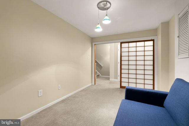 12204 TILDENWOOD DR, Rockville, MD 20852