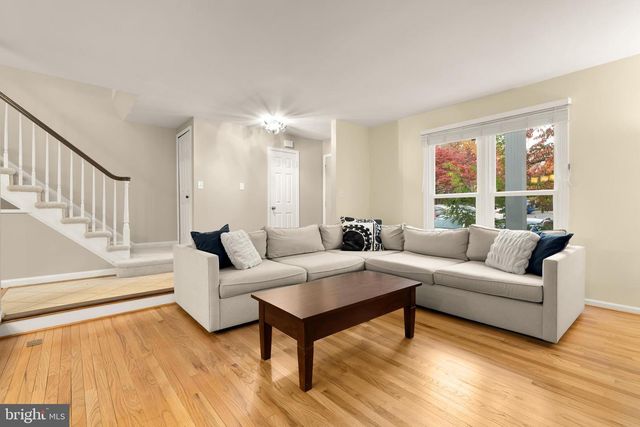 12204 TILDENWOOD DR, Rockville, MD 20852