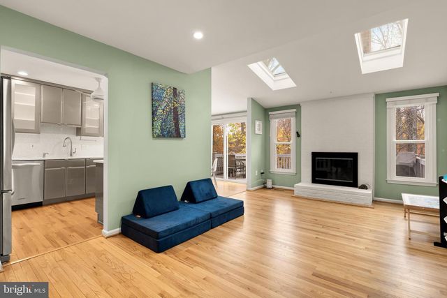 12204 TILDENWOOD DR, Rockville, MD 20852