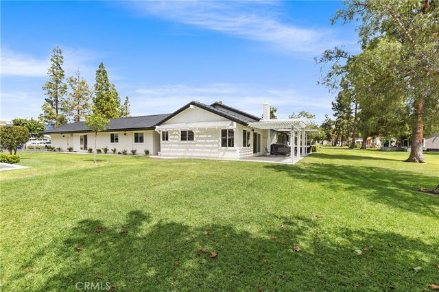 24142 Minnetonka Lane, Lake Forest, CA 92630