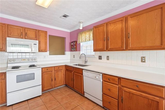 3443 Madison Farm Way, Snellville, GA 30039