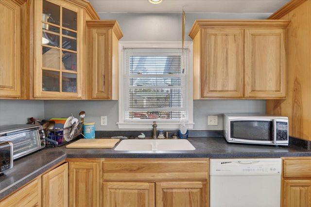 2433 Butlin Drive, Beloit, WI 53511