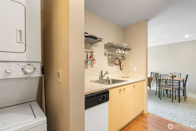 2818 Grand Avenue #B603, Everett, WA 98201