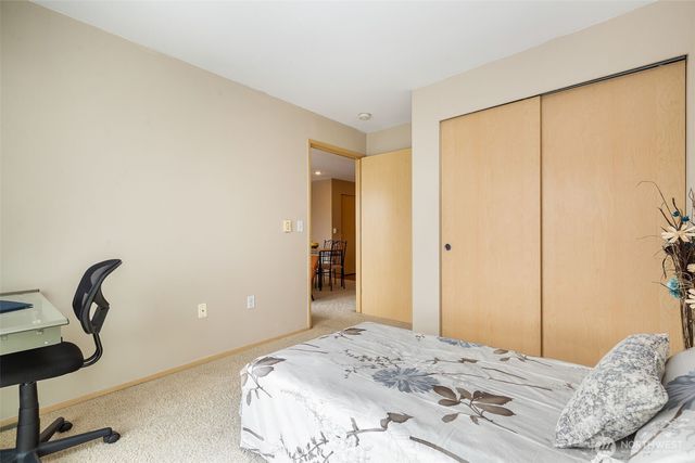 2818 Grand Avenue #B603, Everett, WA 98201