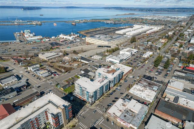 2818 Grand Avenue #B603, Everett, WA 98201