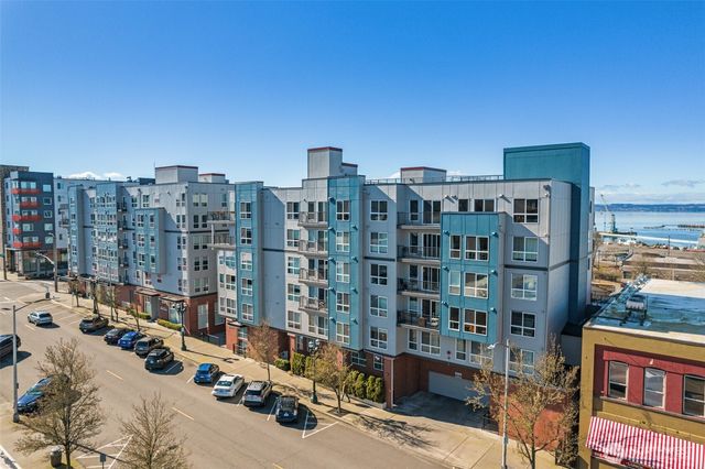 2818 Grand Avenue #B603, Everett, WA 98201