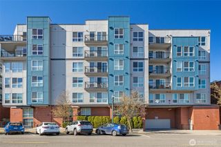 2818 Grand Avenue #B603, Everett, WA 98201
