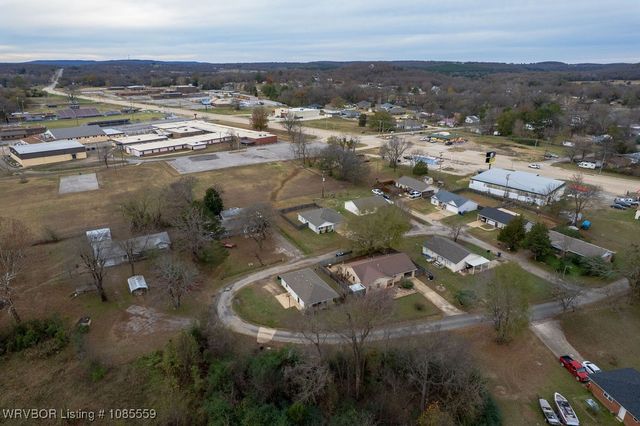 908 Cherry Loop, Muldrow, OK 74948