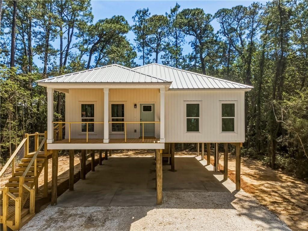 311 Chenault Avenue, Dauphin Island, AL 36528 — exterior