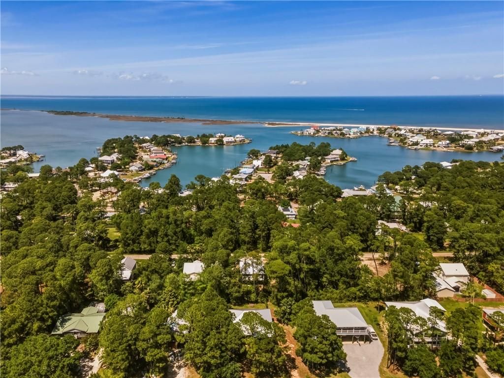 311 Chenault Avenue, Dauphin Island, AL 36528 — photo 2
