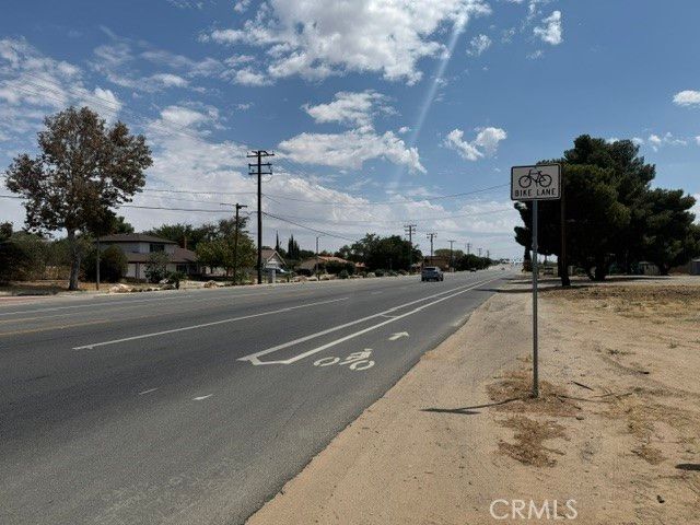 1610 W Ave L, Lancaster, CA 93543
