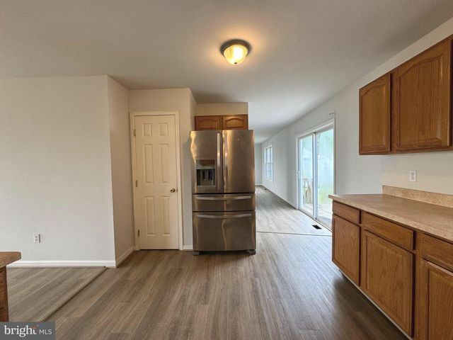 3902 BAYVIEW DR, Chesapeake Beach, MD 20732