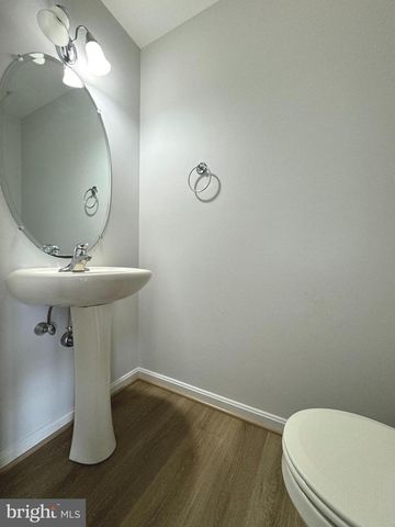 3902 BAYVIEW DR, Chesapeake Beach, MD 20732