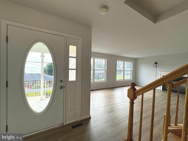 3902 BAYVIEW DR, Chesapeake Beach, MD 20732