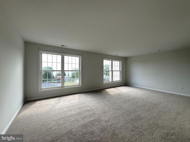 3902 BAYVIEW DR, Chesapeake Beach, MD 20732