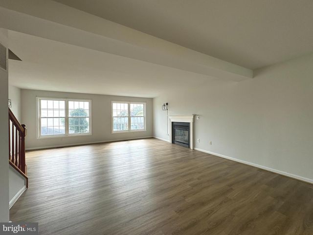 3902 BAYVIEW DR, Chesapeake Beach, MD 20732