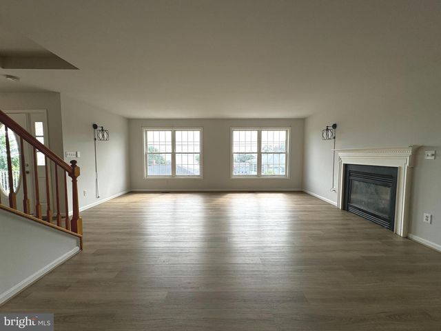 3902 BAYVIEW DR, Chesapeake Beach, MD 20732