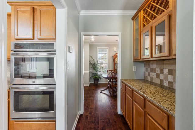 5573 W STATELY OAKS CV, Arlington, TN 38002