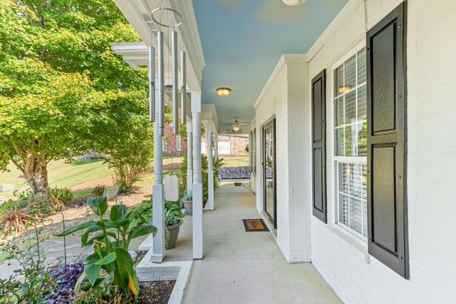 5573 W STATELY OAKS CV, Arlington, TN 38002