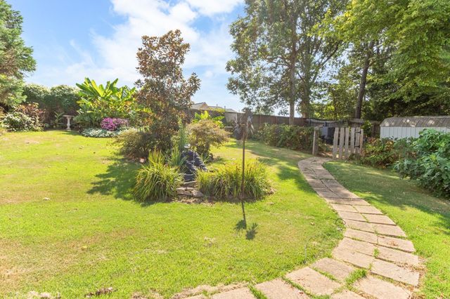 5573 W STATELY OAKS CV, Arlington, TN 38002