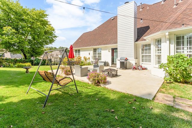 5573 W STATELY OAKS CV, Arlington, TN 38002