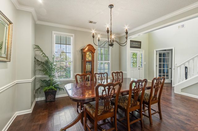 5573 W STATELY OAKS CV, Arlington, TN 38002