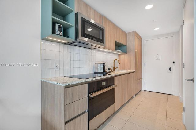 159 NE 6 4508 4508, Miami, FL 33132