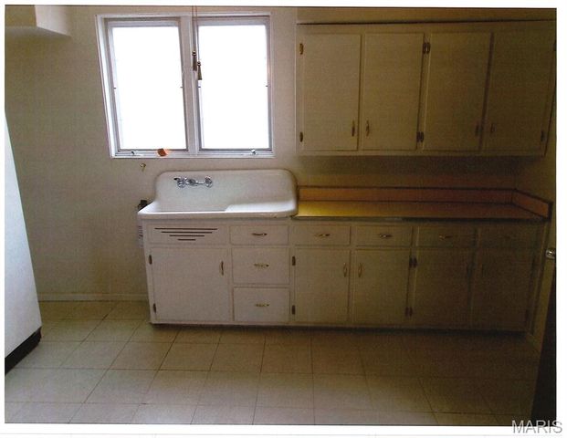 613 Washington Street, Highland, IL 62249