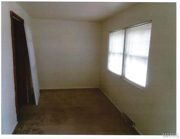 613 Washington Street, Highland, IL 62249