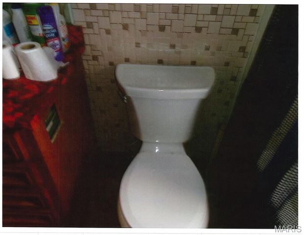 613 Washington Street, Highland, IL 62249