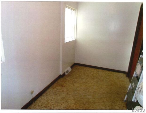 613 Washington Street, Highland, IL 62249