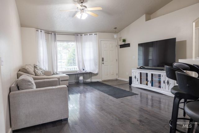 14409 Raleigh Ct, Caldwell, ID 83607