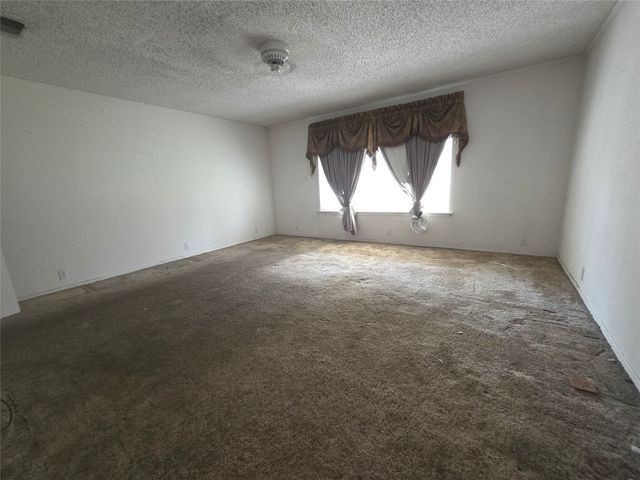 1908 Brookview Drive, Arlington, TX 76010